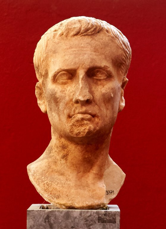 Portrait de Jules César au musée archéologique de Sparte, 1er siècle av. J.-C.