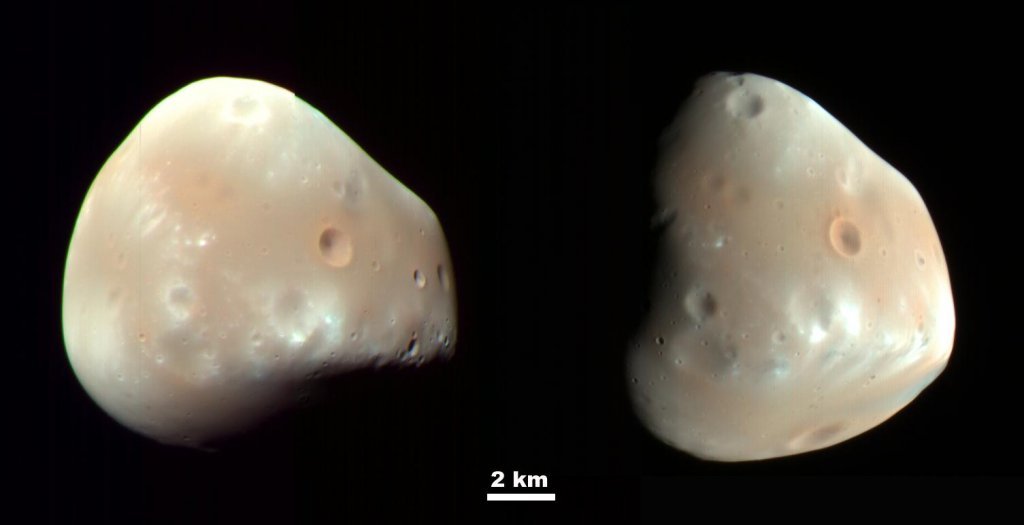 Photos couleur sous deux angles prises par la mission Mars Reconnaissance Orbiter