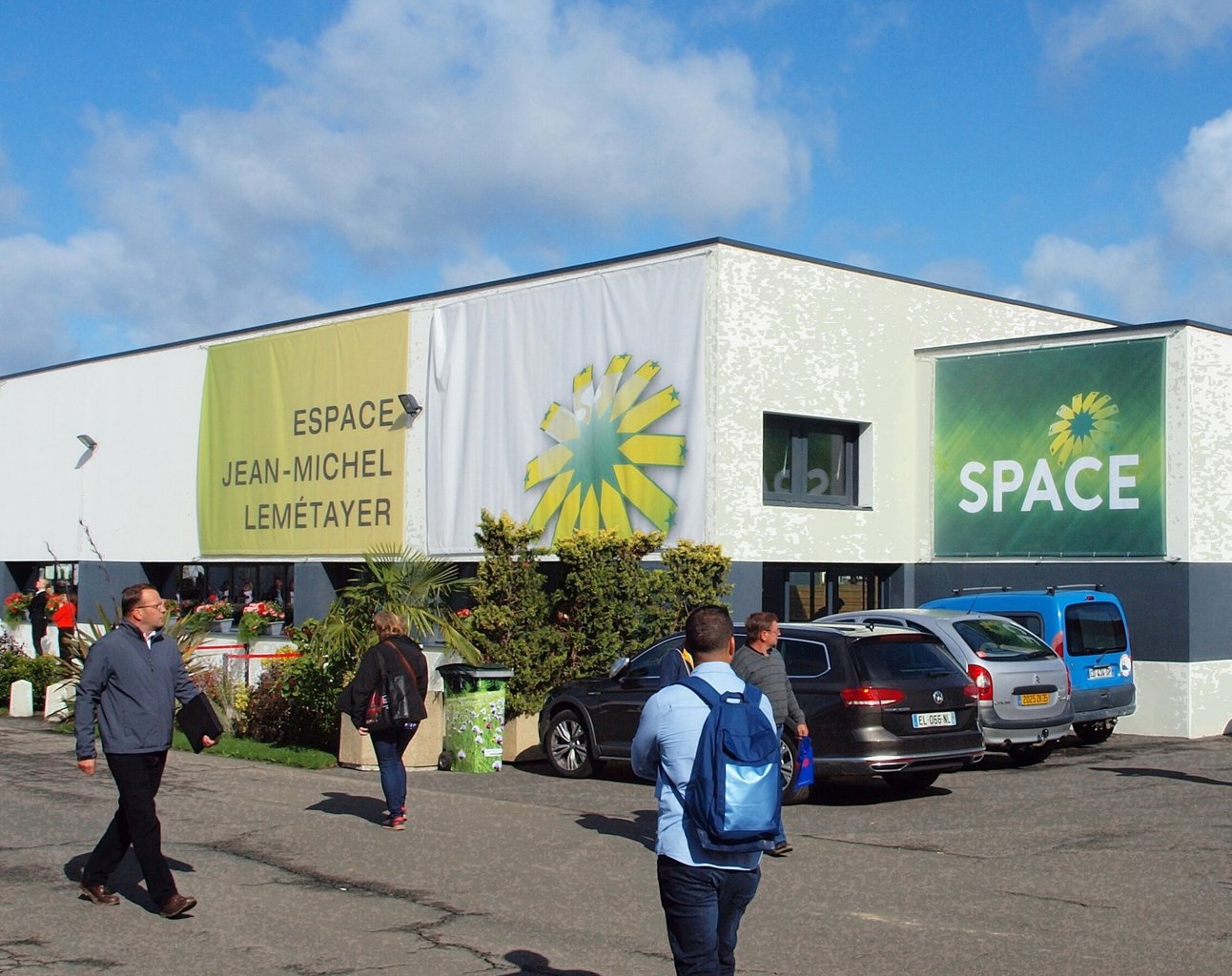 Le logo du Salon est toujours présent sur la signalétique (SPACE 2017).