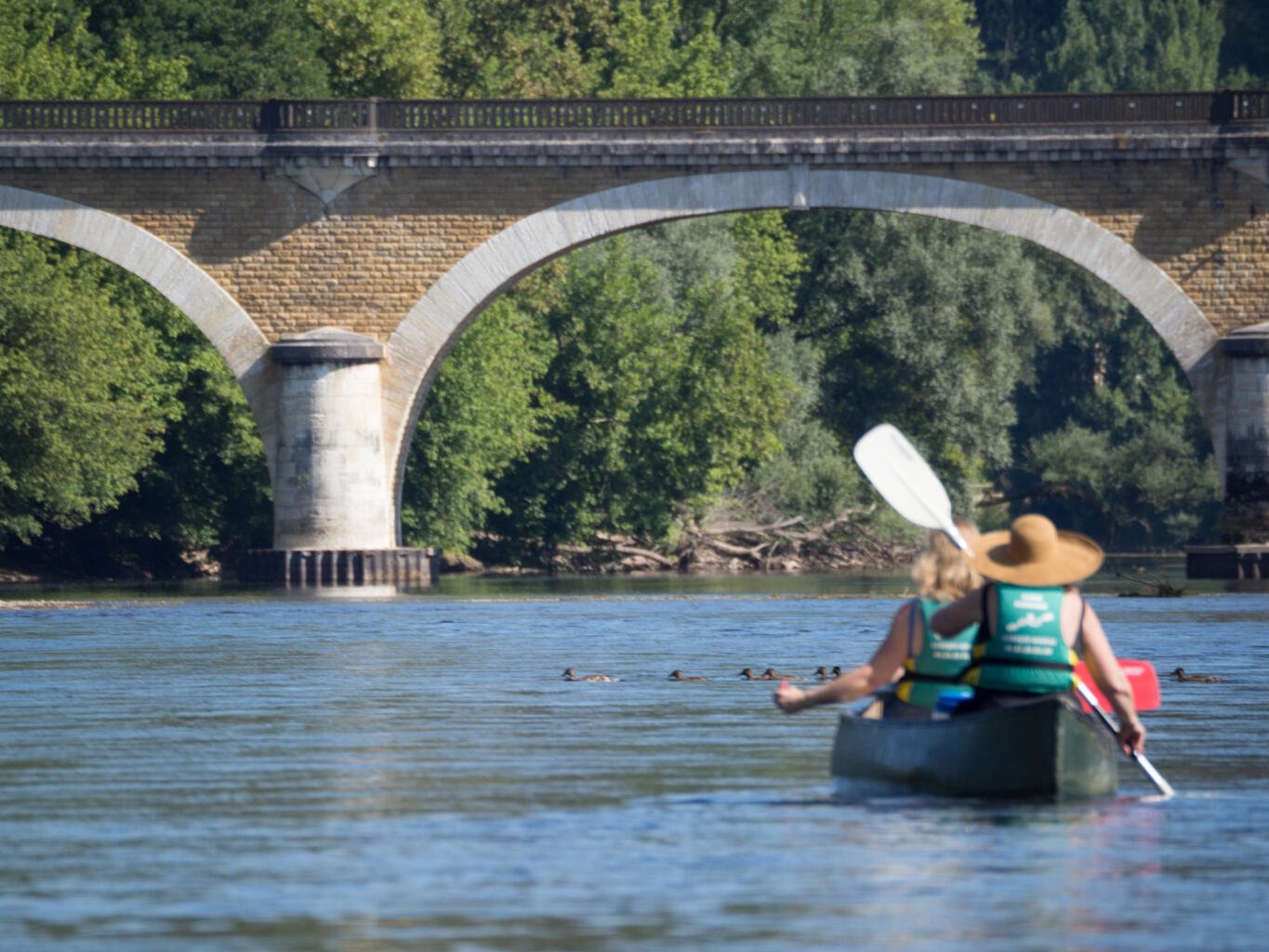 Le mois de mai est apprécié pour ces nombreux week-ends prolongés et ponts.