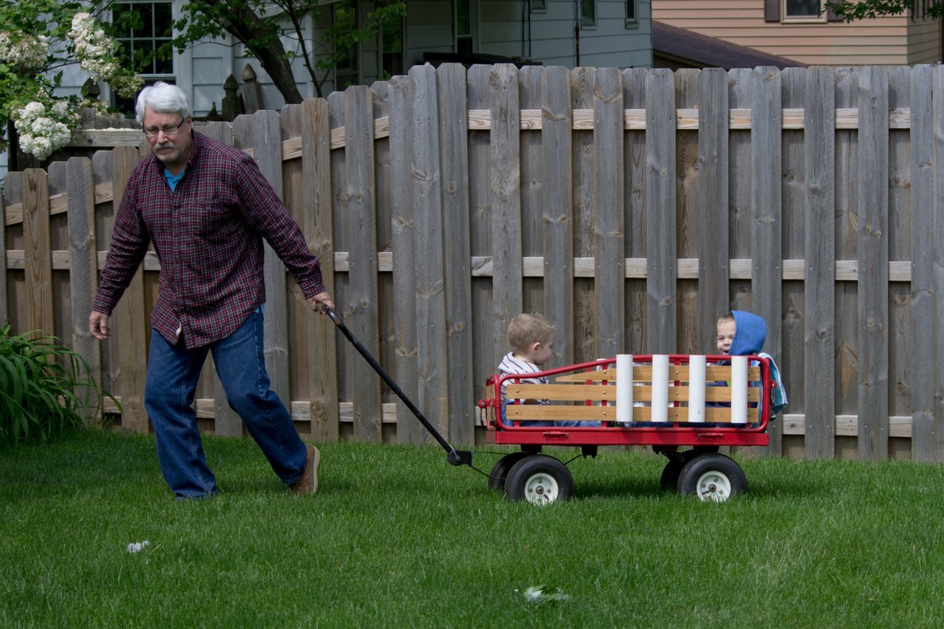 Balade dans le jardin.