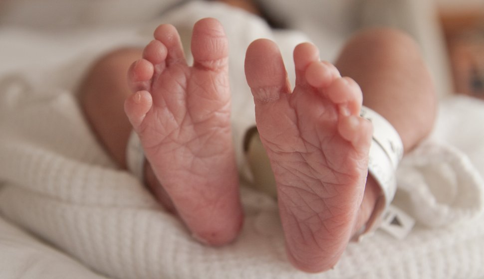 Pieds d'un nouveau-né.