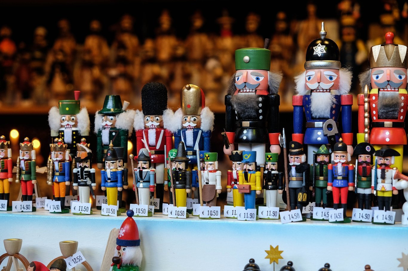 Les casse-noisettes sont des figurines typiques de Dresde.