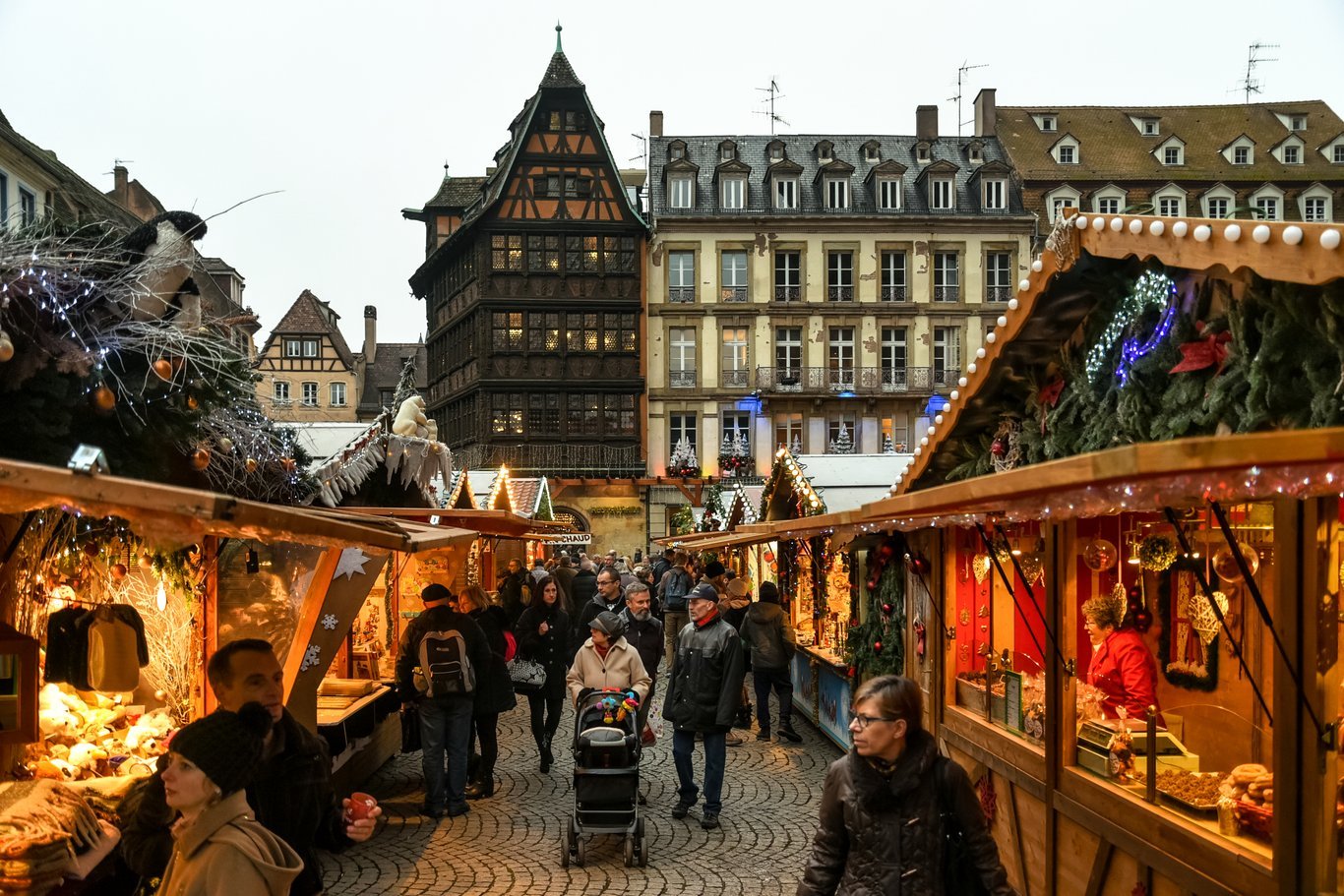 En un mois, Strasbourg accueille plusieurs millions de visiteurs français et étrangers.